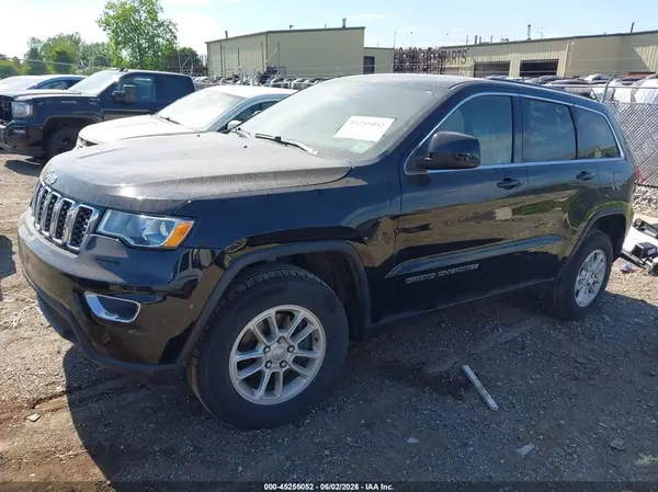 1C4RJFAG3JC278247 2018 JEEP GRAND CHEROKEE - Image 2
