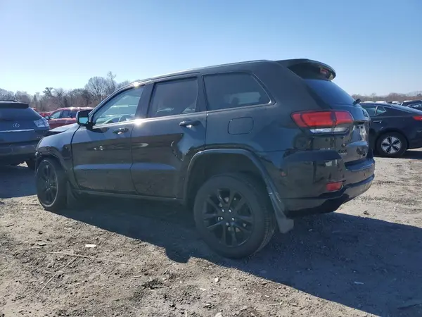 1C4RJFAG3JC286560 2018 JEEP GRAND CHEROKEE - Image 2