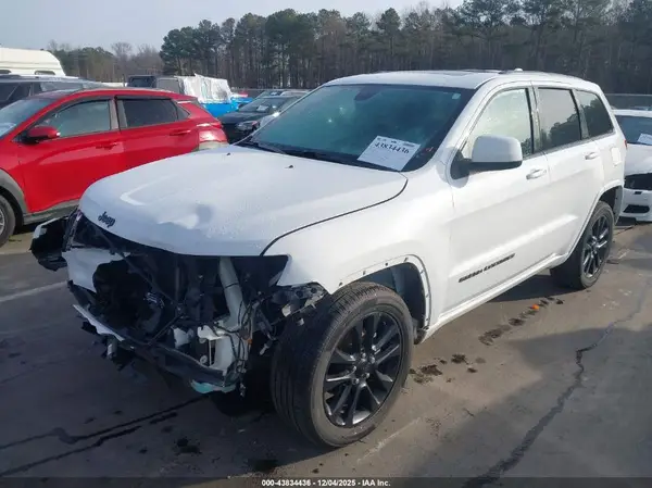 1C4RJFAG3JC287255 2018 JEEP GRAND CHEROKEE - Image 2
