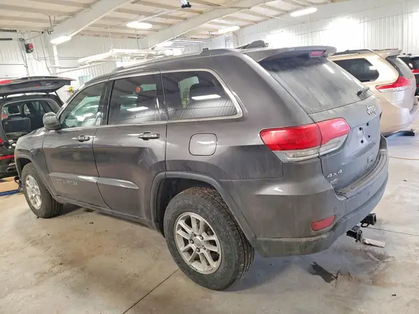 1C4RJFAG3JC310968 2018 JEEP GRAND CHEROKEE - Image 2