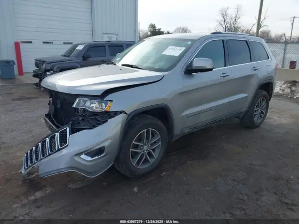 1C4RJFAG3JC322148 2018 JEEP GRAND CHEROKEE - Image 2