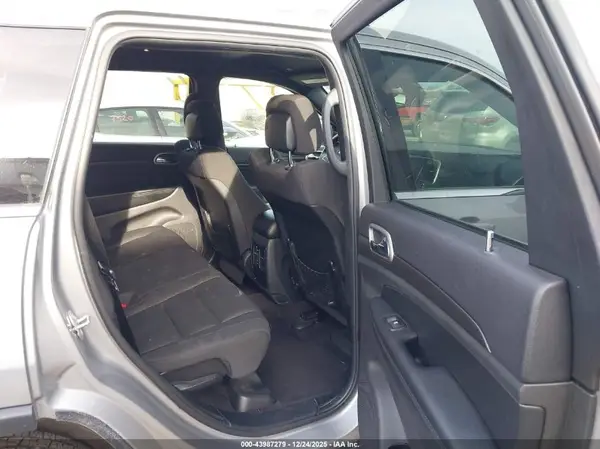 1C4RJFAG3JC322148 2018 JEEP GRAND CHEROKEE - Image 8