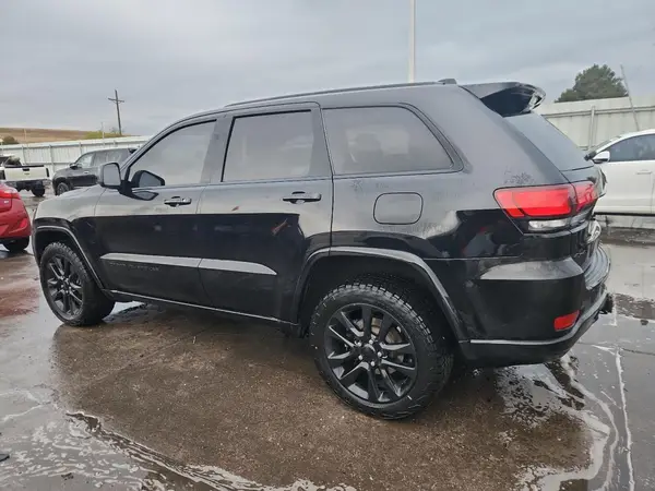1C4RJFAG3JC342769 2018 JEEP GRAND CHEROKEE - Image 2