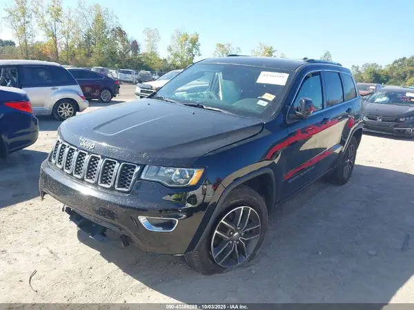 1C4RJFAG3JC351617 2018 JEEP GRAND CHEROKEE - Image 2