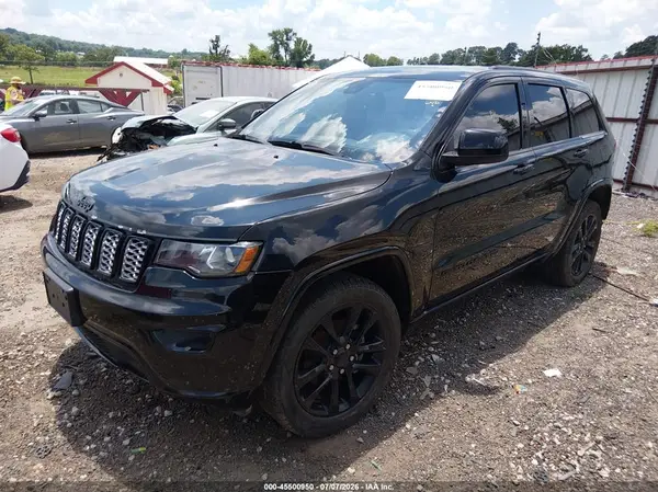 1C4RJFAG3JC360205 2018 JEEP GRAND CHEROKEE - Image 2