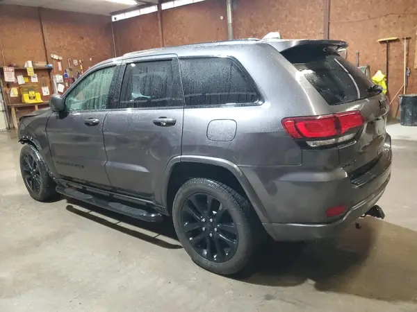 1C4RJFAG3JC387341 2018 JEEP GRAND CHEROKEE - Image 2