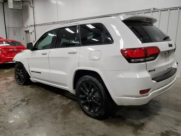 1C4RJFAG3JC410584 2018 JEEP GRAND CHEROKEE - Image 2