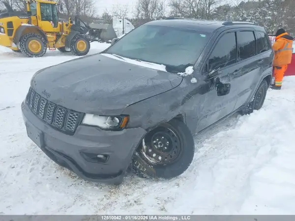 1C4RJFAG3JC448882 2018 JEEP GRAND CHEROKEE - Image 2
