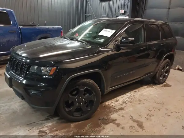 1C4RJFAG3JC482224 2018 JEEP GRAND CHEROKEE - Image 2