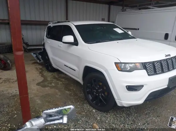 1C4RJFAG3JC499542 2018 JEEP GRAND CHEROKEE - Image 1