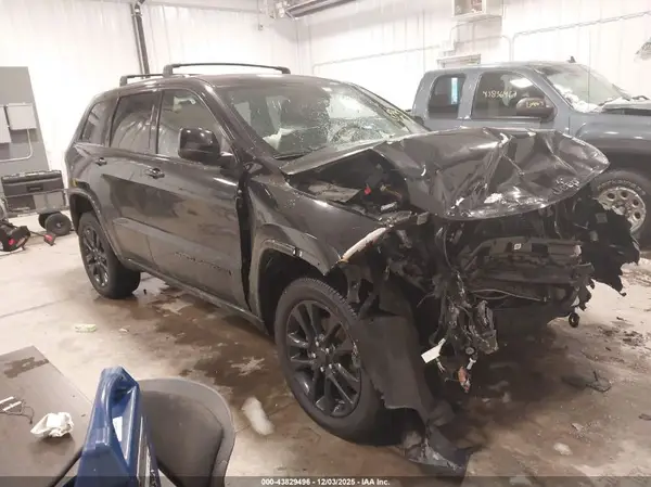 1C4RJFAG3JC515061 2018 JEEP GRAND CHEROKEE - Image 1