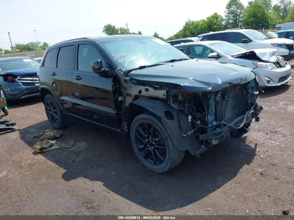 1C4RJFAG3KC561877 2019 JEEP GRAND CHEROKEE - Image 1