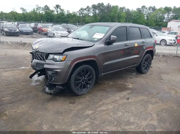 1C4RJFAG3KC592224 2019 JEEP GRAND CHEROKEE - Image 2