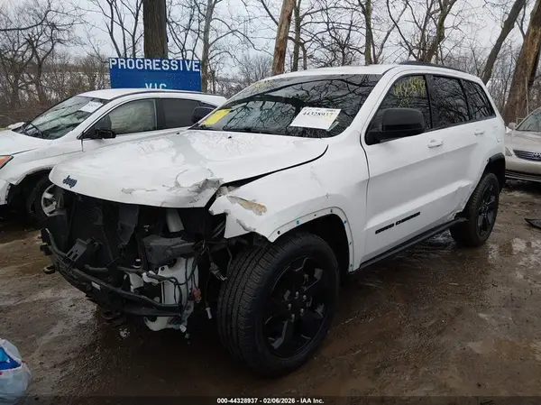1C4RJFAG3KC593437 2019 JEEP GRAND CHEROKEE - Image 2