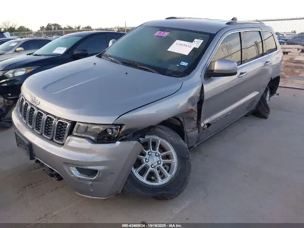 1C4RJFAG3KC598590 2019 JEEP GRAND CHEROKEE - Image 2