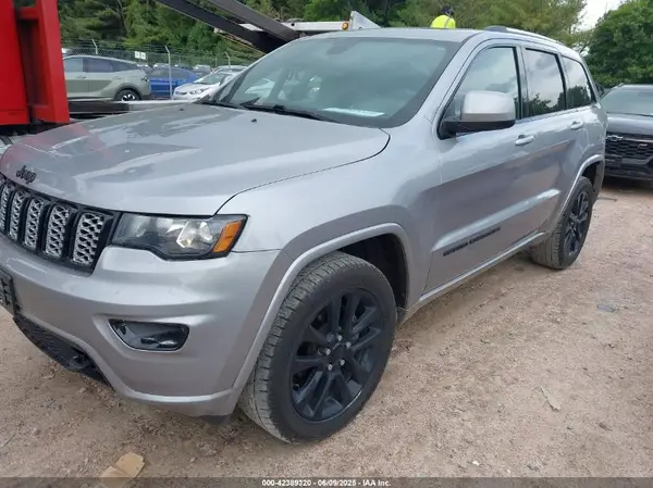 1C4RJFAG3KC674406 2019 JEEP GRAND CHEROKEE - Image 2