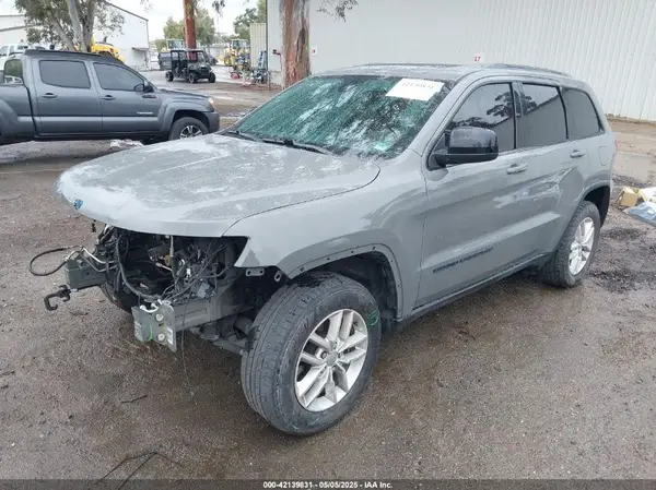 1C4RJFAG3KC703905 2019 JEEP GRAND CHEROKEE - Image 2