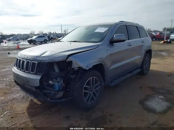 1C4RJFAG3KC853626 2019 JEEP GRAND CHEROKEE - Image 2