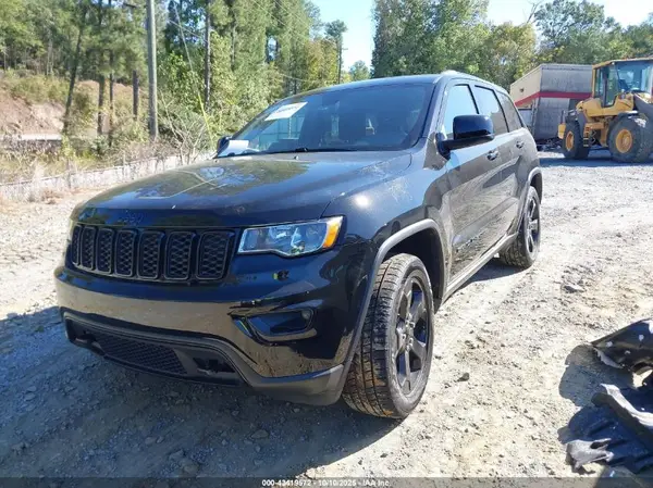 1C4RJFAG3LC127590 2020 JEEP GRAND CHEROKEE - Image 2