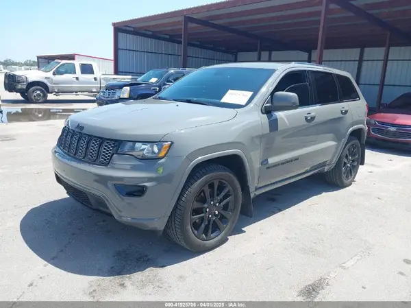 1C4RJFAG3LC141313 2020 JEEP GRAND CHEROKEE - Image 2