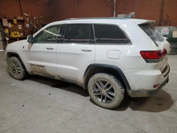 1C4RJFAG3LC142770 2020 JEEP GRAND CHEROKEE - Image 2