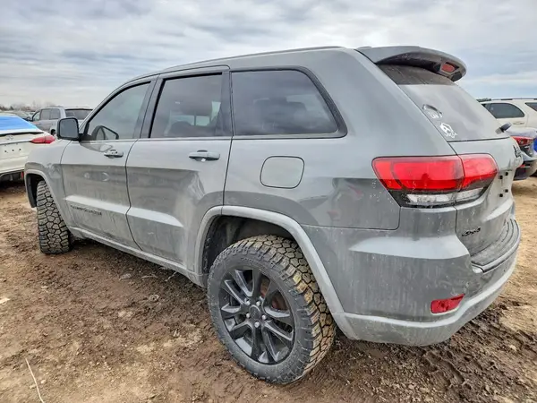1C4RJFAG3LC167748 2020 JEEP GRAND CHEROKEE - Image 2