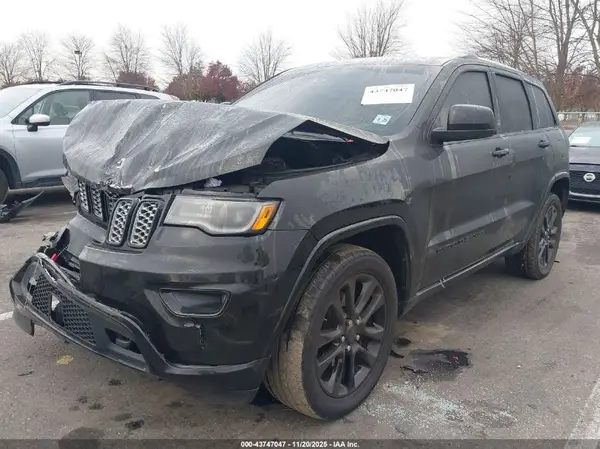 1C4RJFAG3LC281524 2020 JEEP GRAND CHEROKEE - Image 2