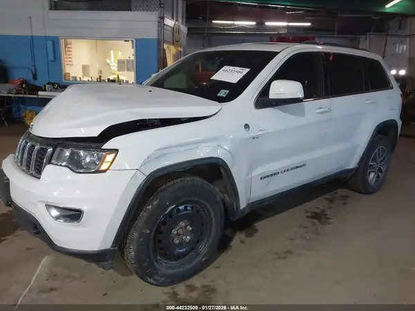 1C4RJFAG3LC377010 2020 JEEP GRAND CHEROKEE - Image 2