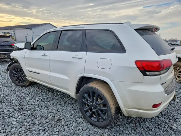 1C4RJFAG3LC400124 2020 JEEP GRAND CHEROKEE - Image 2