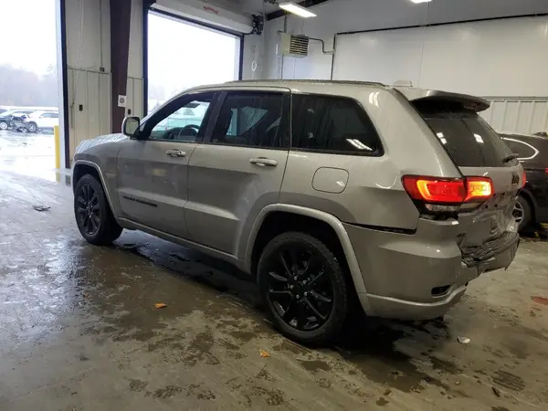 1C4RJFAG3MC774590 2021 JEEP GRAND CHEROKEE - Image 2