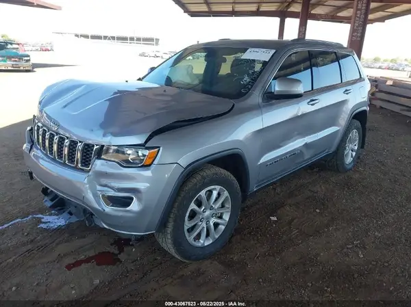 1C4RJFAG3MC858358 2021 JEEP GRAND CHEROKEE - Image 2
