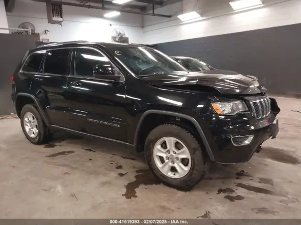 1C4RJFAG4HC624042 2017 JEEP GRAND CHEROKEE - Image 1