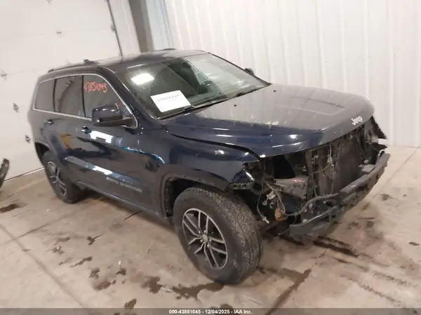 1C4RJFAG4HC662063 2017 JEEP GRAND CHEROKEE - Image 1