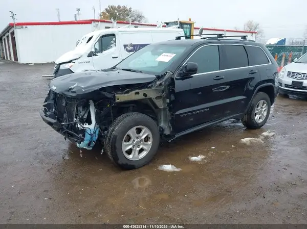 1C4RJFAG4HC662984 2017 JEEP GRAND CHEROKEE - Image 2