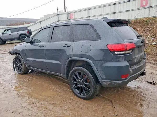 1C4RJFAG4HC710659 2017 JEEP GRAND CHEROKEE - Image 2