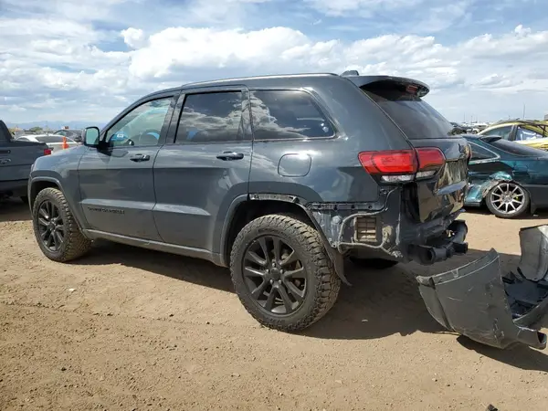 1C4RJFAG4HC733777 2017 JEEP GRAND CHEROKEE - Image 2