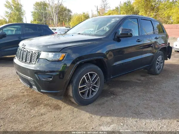1C4RJFAG4HC786026 2017 JEEP GRAND CHEROKEE - Image 2