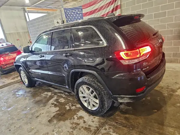 1C4RJFAG4HC844183 2017 JEEP GRAND CHEROKEE - Image 2