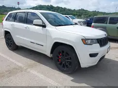 1C4RJFAG4HC864739 2017 JEEP GRAND CHEROKEE