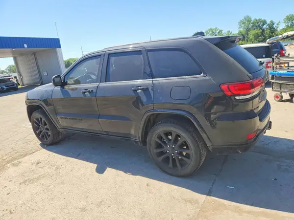 1C4RJFAG4HC867379 2017 JEEP GRAND CHEROKEE - Image 2
