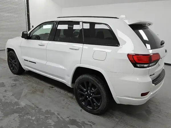 1C4RJFAG4HC919268 2017 JEEP GRAND CHEROKEE - Image 2
