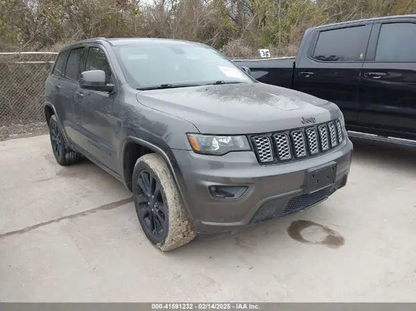 1C4RJFAG4HC922378 2017 JEEP GRAND CHEROKEE - Image 1