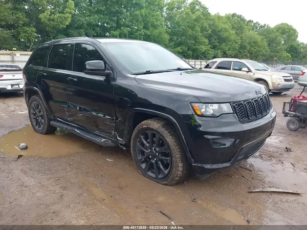 1C4RJFAG4HC951041 2017 JEEP GRAND CHEROKEE - Image 1