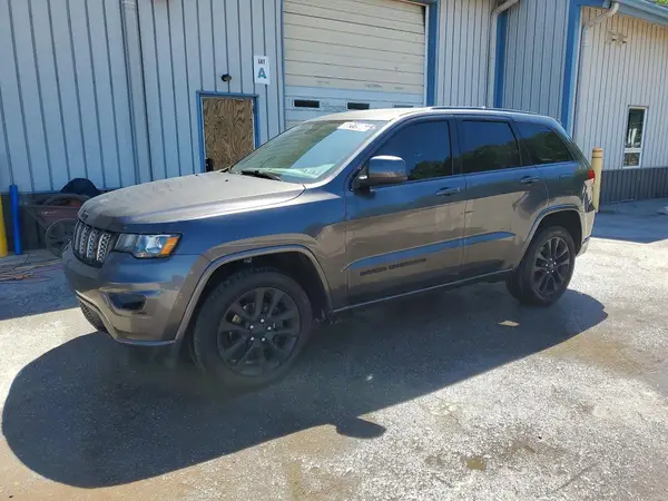 1C4RJFAG4JC135923 2018 JEEP GRAND CHEROKEE - Image 1