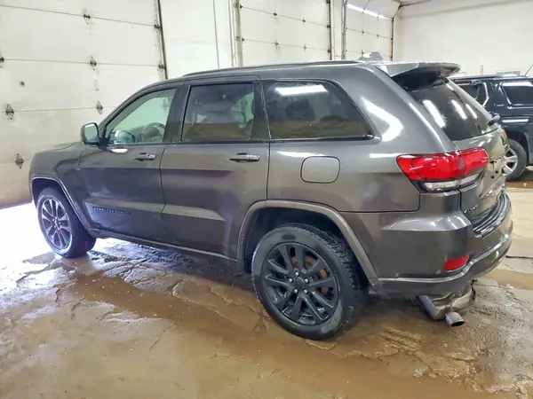 1C4RJFAG4JC155279 2018 JEEP GRAND CHEROKEE - Image 2