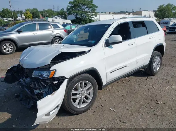 1C4RJFAG4JC156688 2018 JEEP GRAND CHEROKEE - Image 2