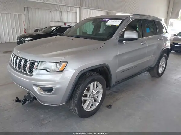 1C4RJFAG4JC258508 2018 JEEP GRAND CHEROKEE - Image 2