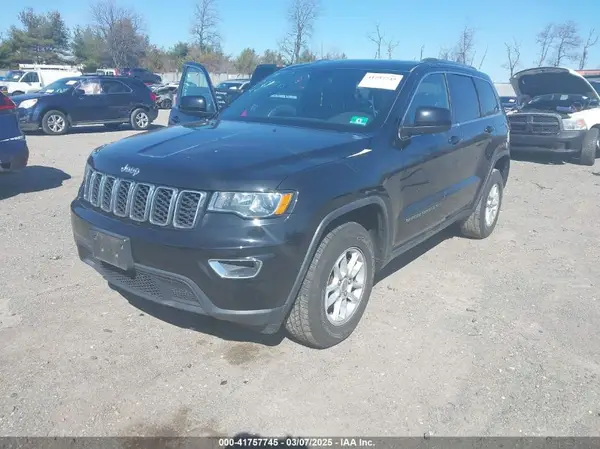 1C4RJFAG4JC267676 2018 JEEP GRAND CHEROKEE - Image 2