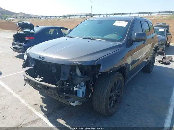 1C4RJFAG4JC287894 2018 JEEP GRAND CHEROKEE - Image 2
