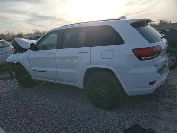 1C4RJFAG4JC296692 2018 JEEP GRAND CHEROKEE - Image 2